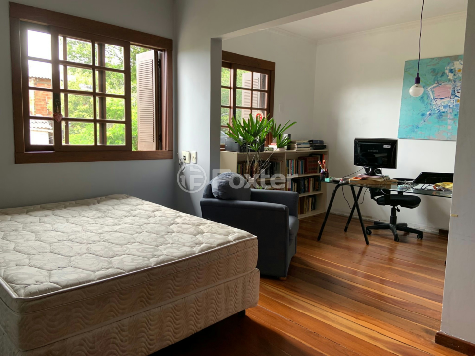 Casa de Condomínio à venda com 4 quartos, 240m² - Foto 22