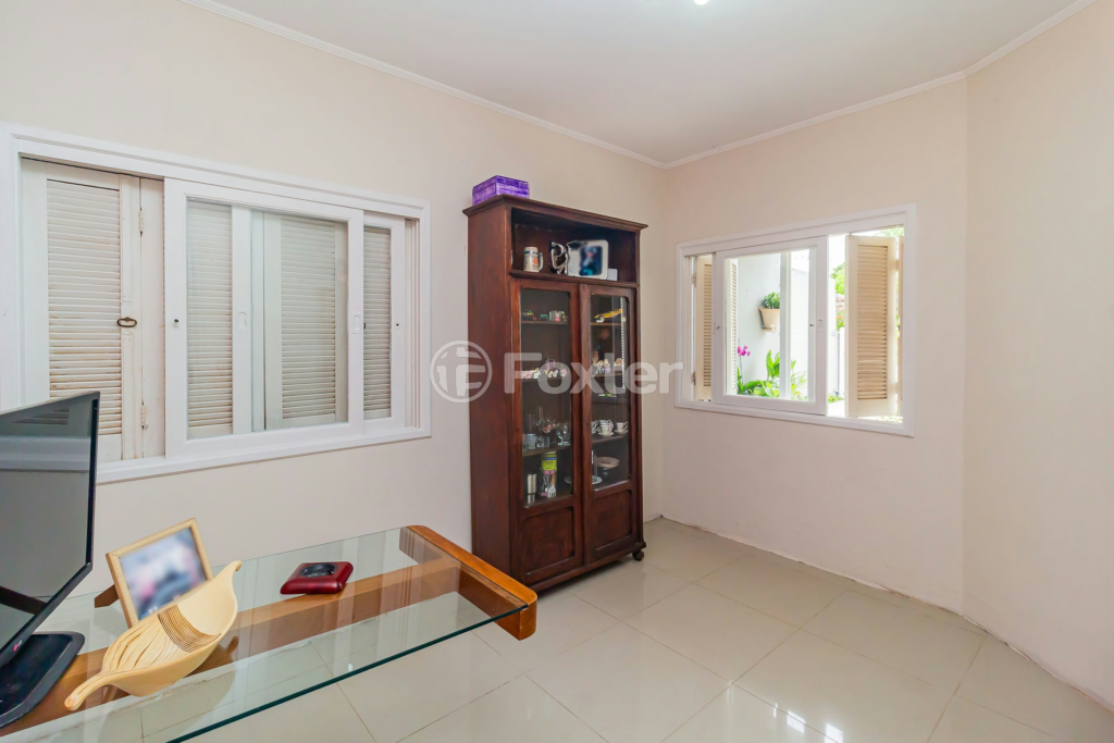 Casa à venda com 4 quartos, 263m² - Foto 6