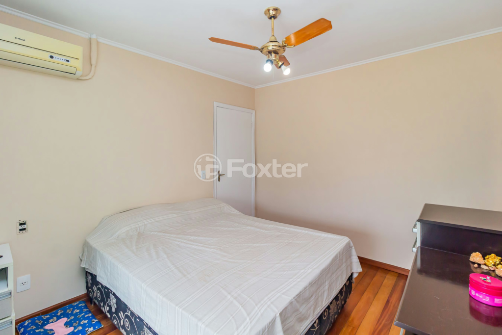 Casa à venda com 4 quartos, 263m² - Foto 25