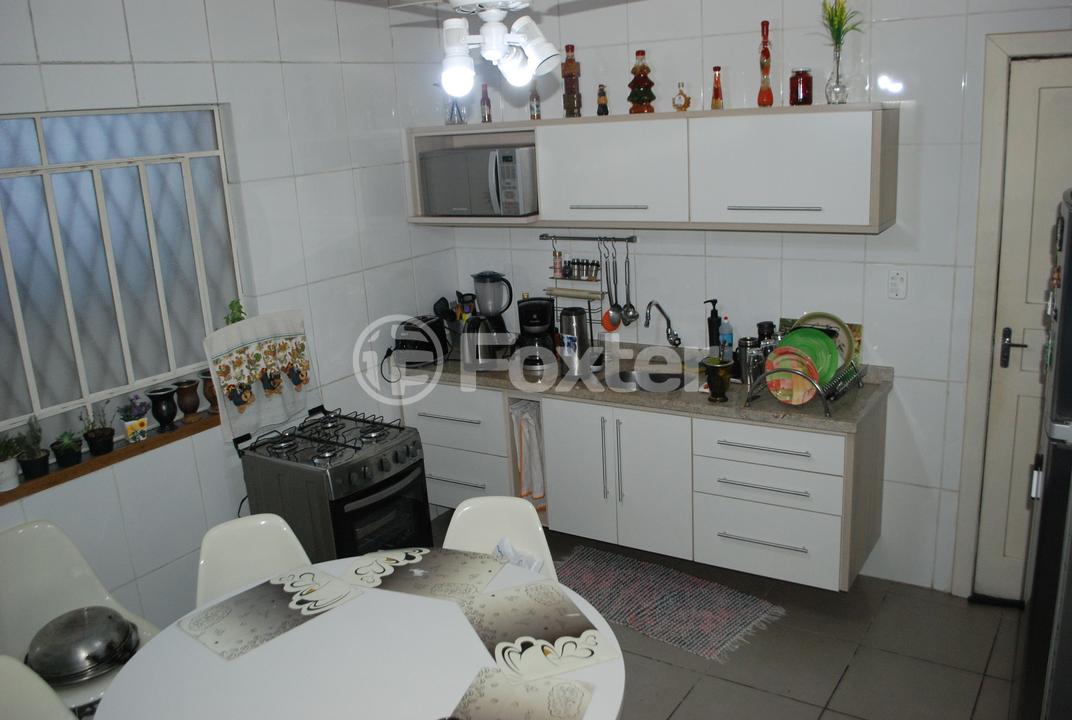 Casa à venda com 4 quartos, 130m² - Foto 11