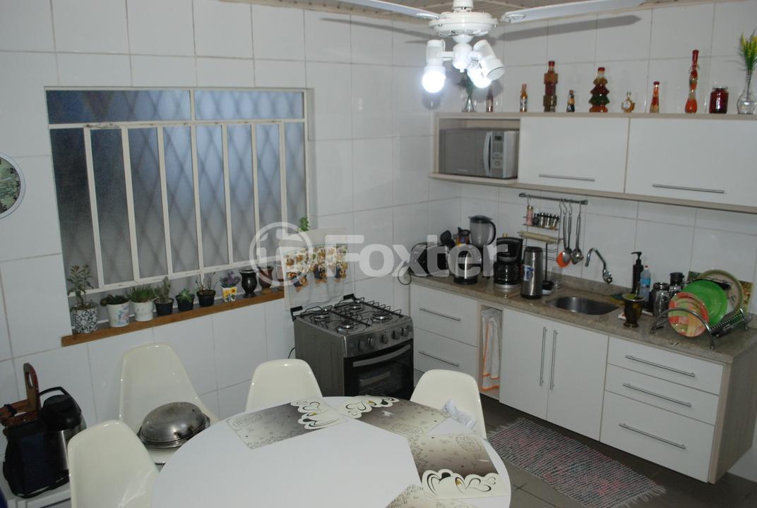 Casa à venda com 4 quartos, 130m² - Foto 12