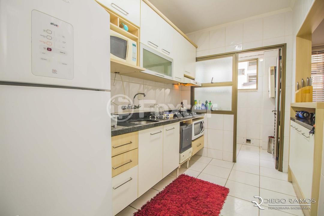 Apartamento à venda com 3 quartos, 82m² - Foto 13