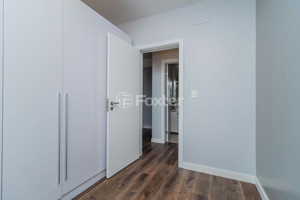 Apartamento à venda com 2 quartos, 68m² - Foto 11