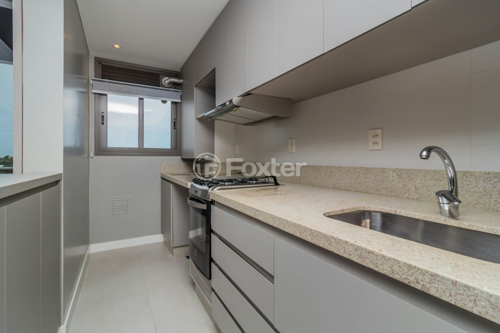 Apartamento à venda com 2 quartos, 68m² - Foto 3