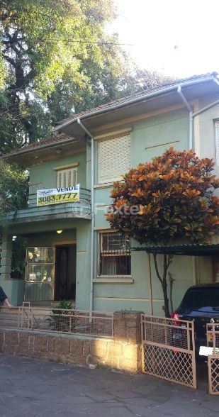 Casa à venda com 5 quartos, 177m² - Foto 1