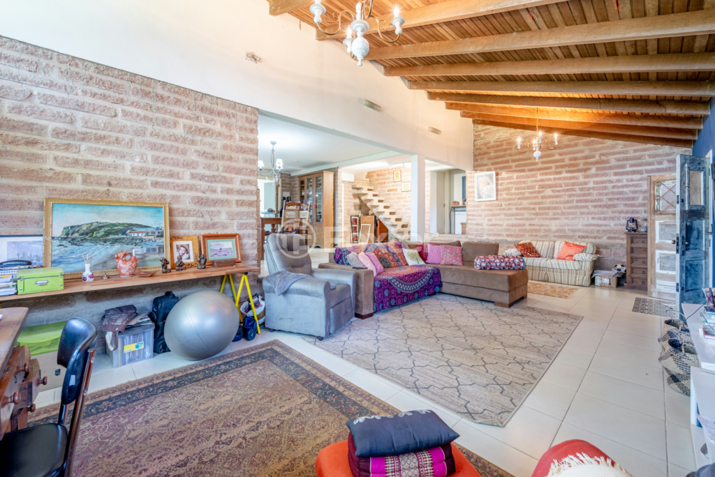 Casa à venda com 3 quartos, 280m² - Foto 7