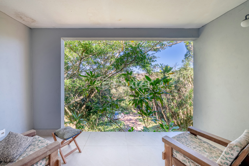 Casa à venda com 3 quartos, 280m² - Foto 25