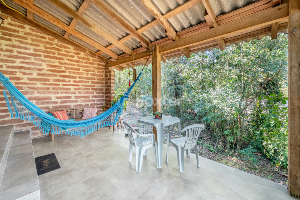 Casa à venda com 3 quartos, 280m² - Foto 5