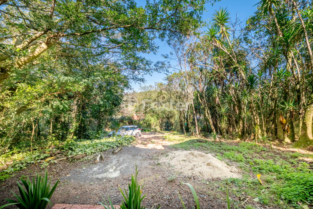 Casa à venda com 3 quartos, 280m² - Foto 42