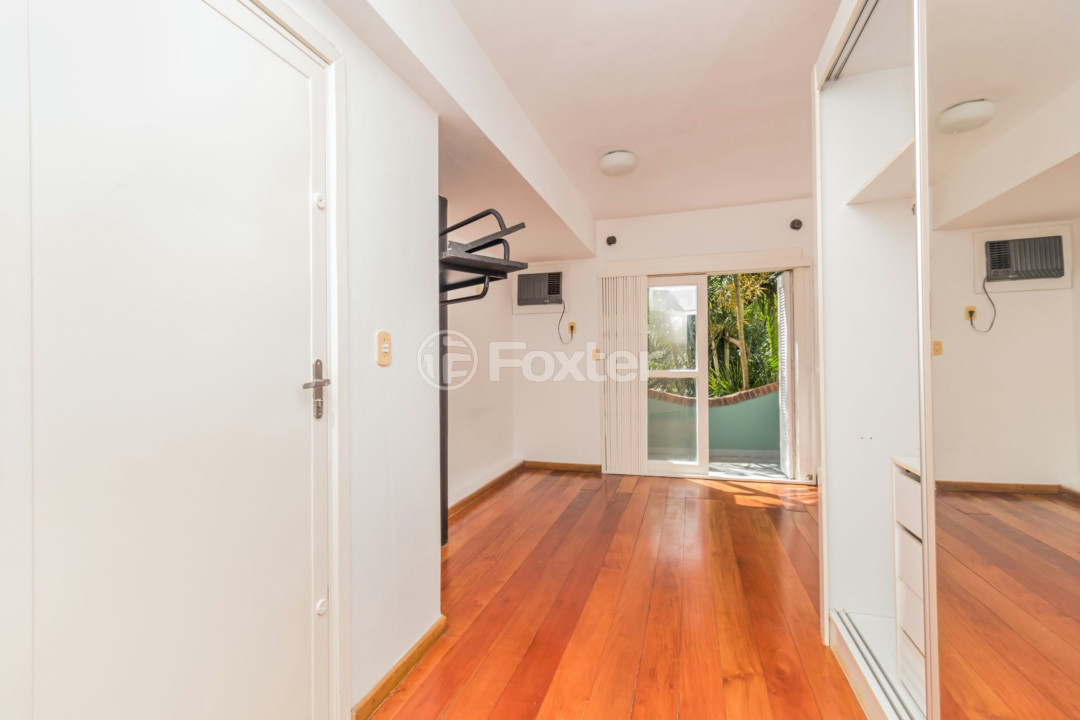 Casa à venda com 4 quartos, 190m² - Foto 9