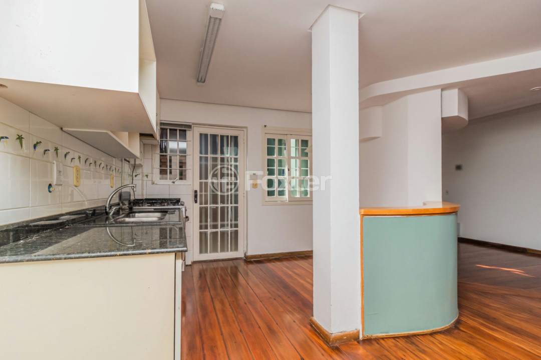 Casa à venda com 4 quartos, 190m² - Foto 32