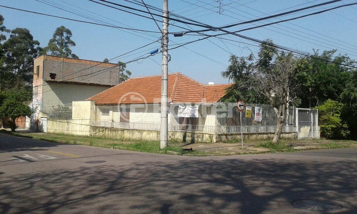 Casa à venda com 3 quartos, 160m² - Foto 1