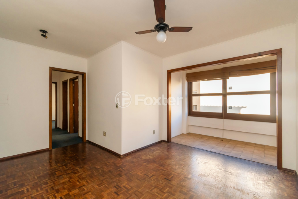 Apartamento à venda com 2 quartos, 65m² - Foto 1