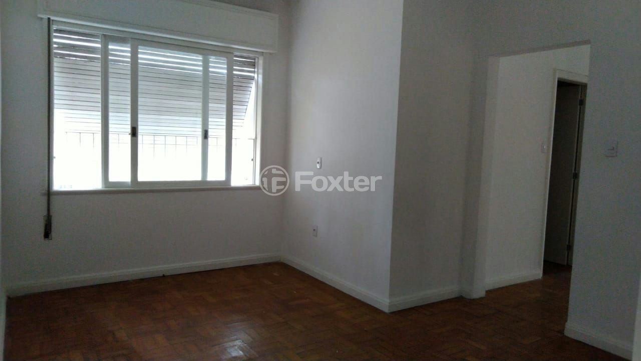 Casa à venda com 4 quartos, 200m² - Foto 21