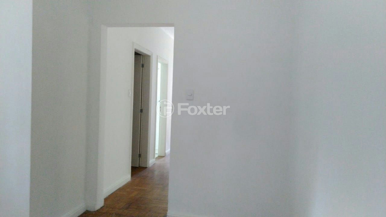 Casa à venda com 4 quartos, 200m² - Foto 7