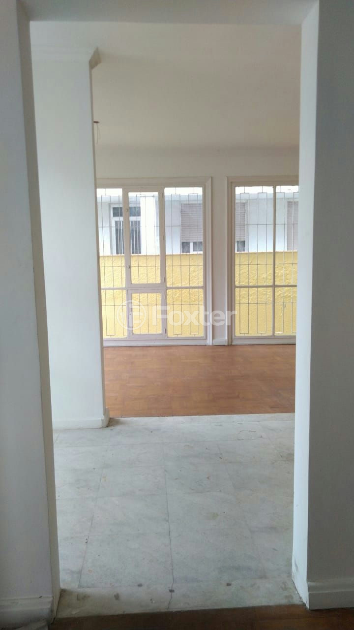 Casa à venda com 4 quartos, 200m² - Foto 11