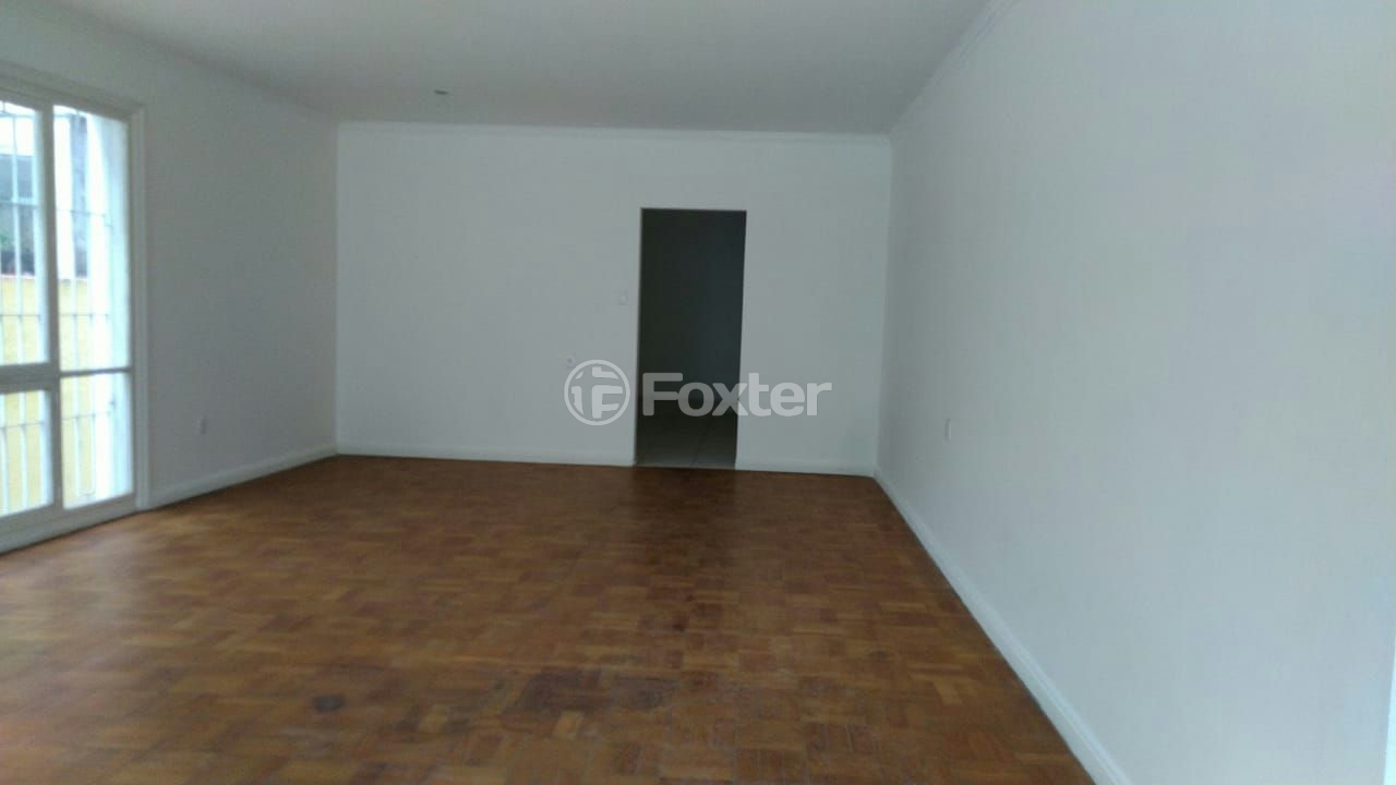 Casa à venda com 4 quartos, 200m² - Foto 10