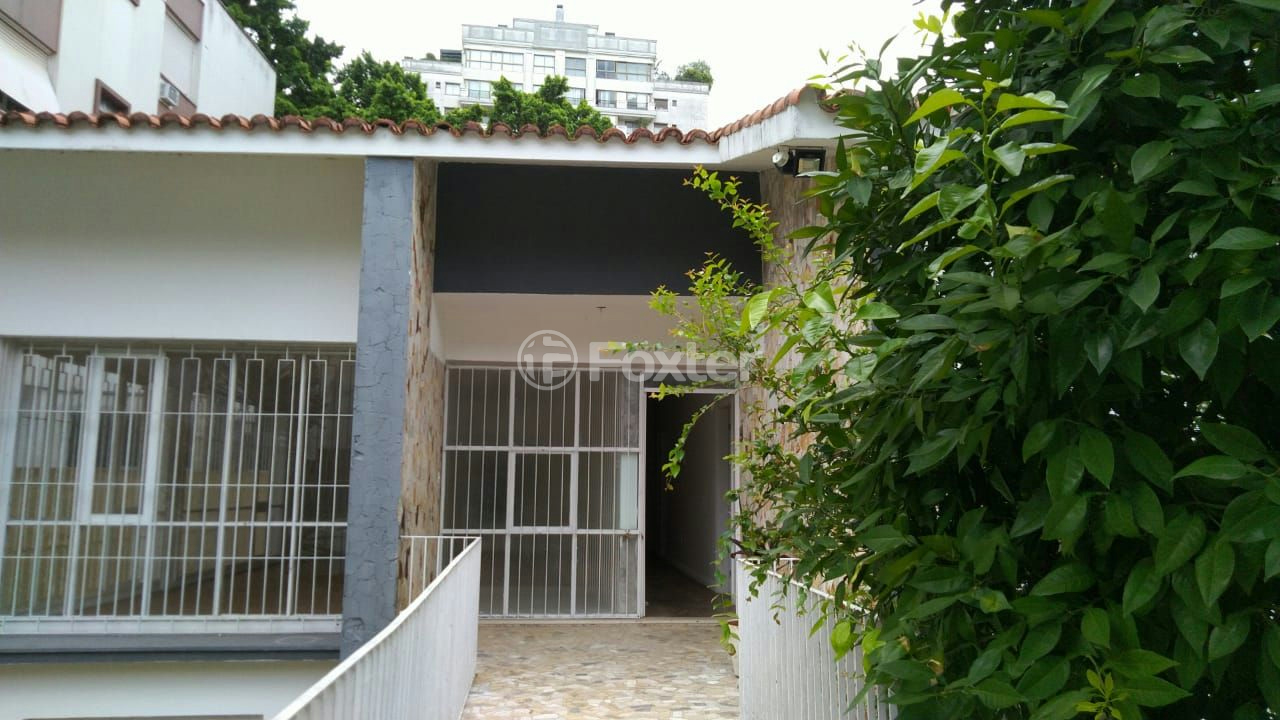 Casa à venda com 4 quartos, 200m² - Foto 3