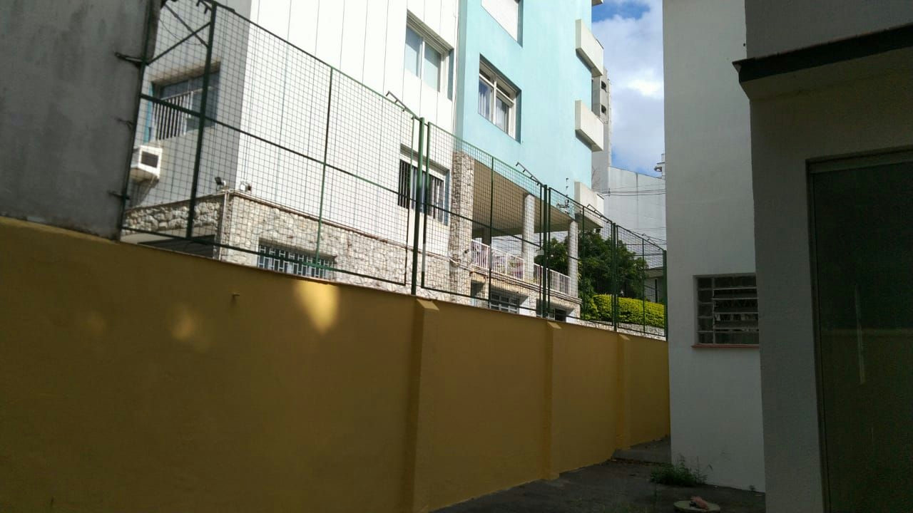Casa à venda com 4 quartos, 200m² - Foto 26