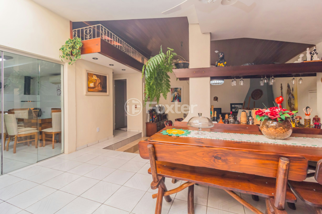Casa à venda com 8 quartos, 442m² - Foto 19