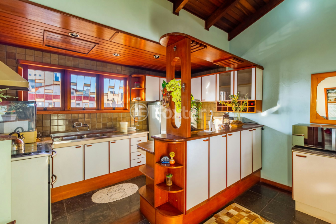 Casa à venda com 8 quartos, 442m² - Foto 72