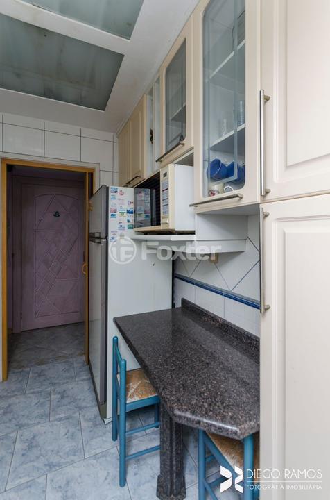 Apartamento à venda com 2 quartos, 58m² - Foto 17