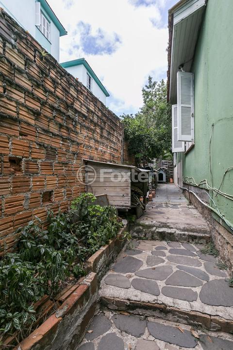 Casa à venda com 3 quartos, 61m² - Foto 13