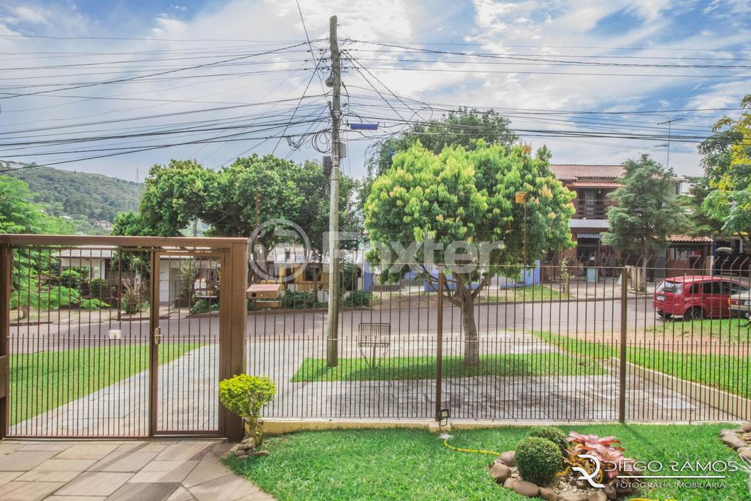 Casa à venda com 4 quartos, 318m² - Foto 6
