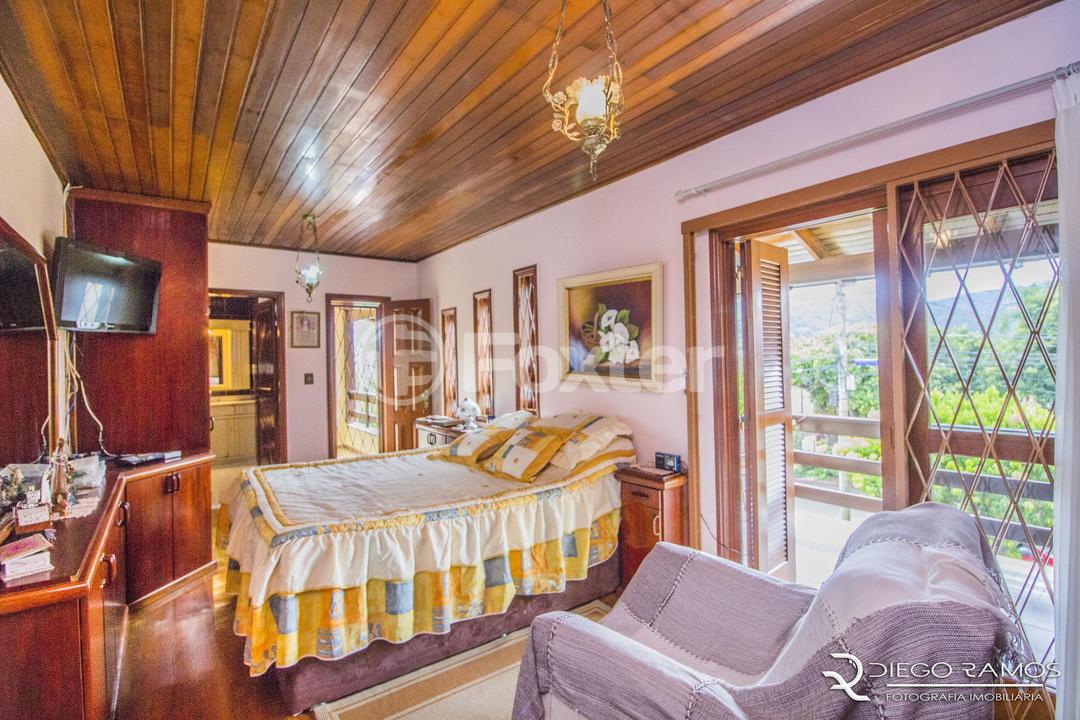Casa à venda com 4 quartos, 318m² - Foto 24