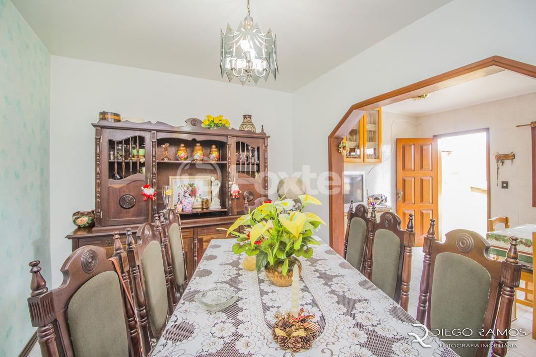 Casa à venda com 4 quartos, 318m² - Foto 28