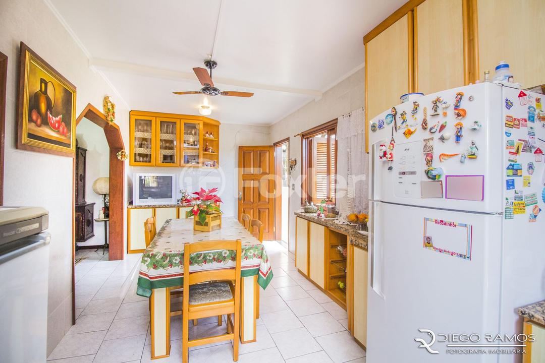 Casa à venda com 4 quartos, 318m² - Foto 31