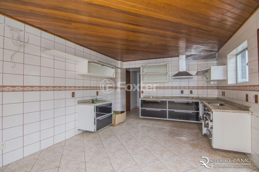 Prédio Inteiro à venda com 5 quartos, 350m² - Foto 2