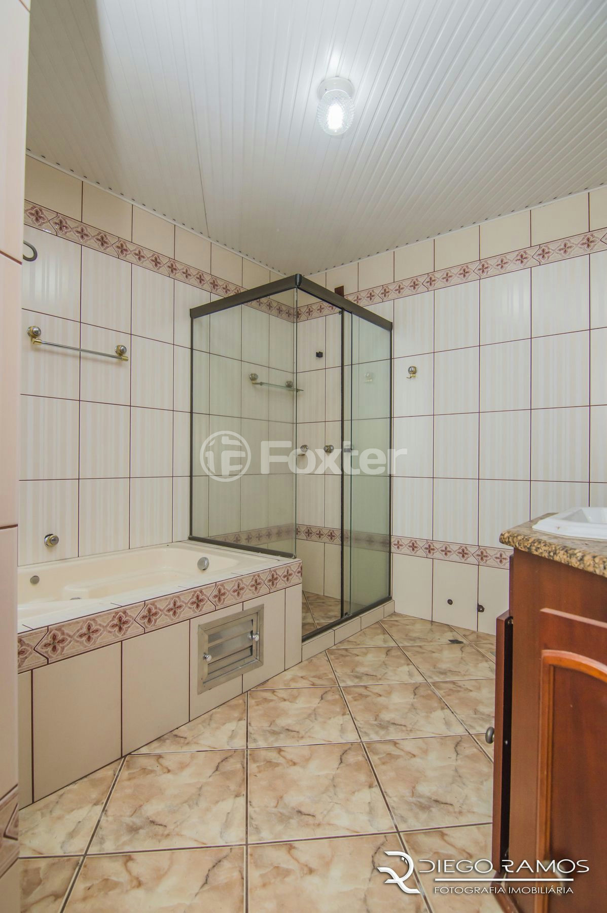 Prédio Inteiro à venda com 5 quartos, 350m² - Foto 17