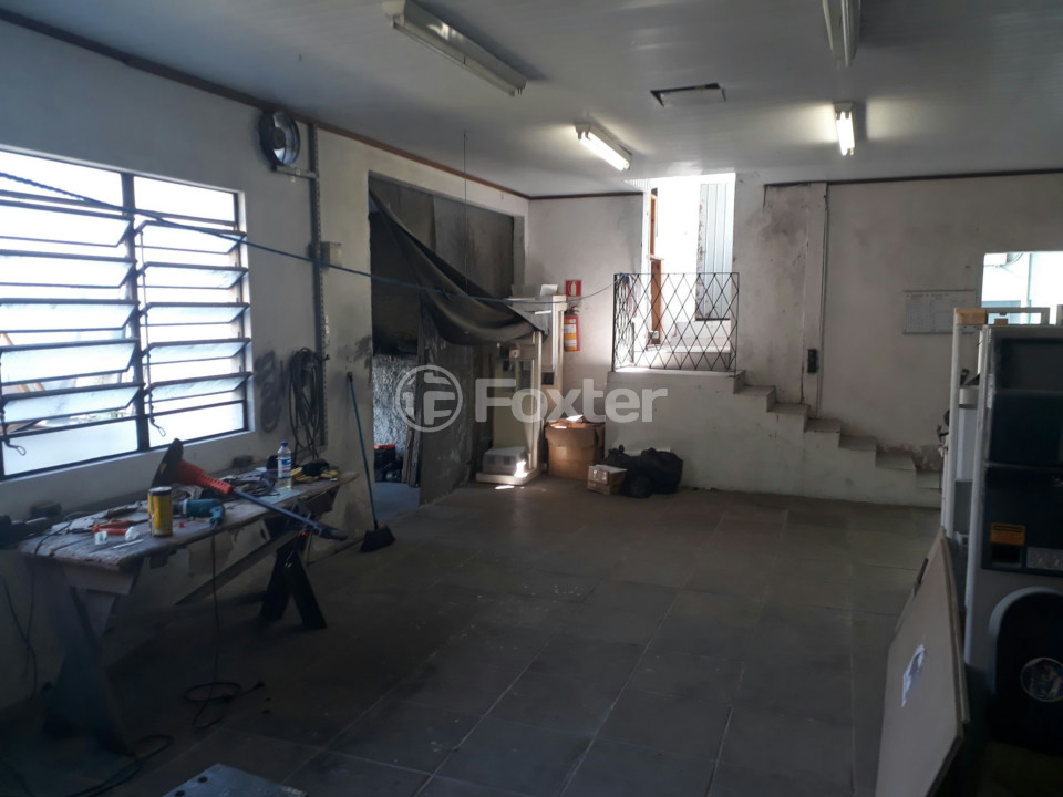 Prédio Inteiro à venda com 5 quartos, 350m² - Foto 31