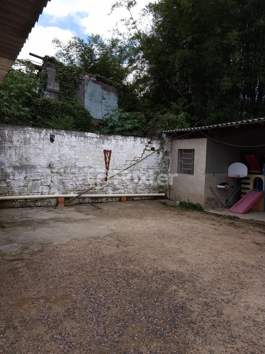 Casa à venda com 5 quartos, 150m² - Foto 18