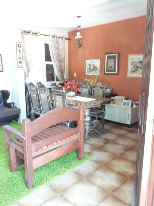 Casa à venda com 4 quartos, 142m² - Foto 5