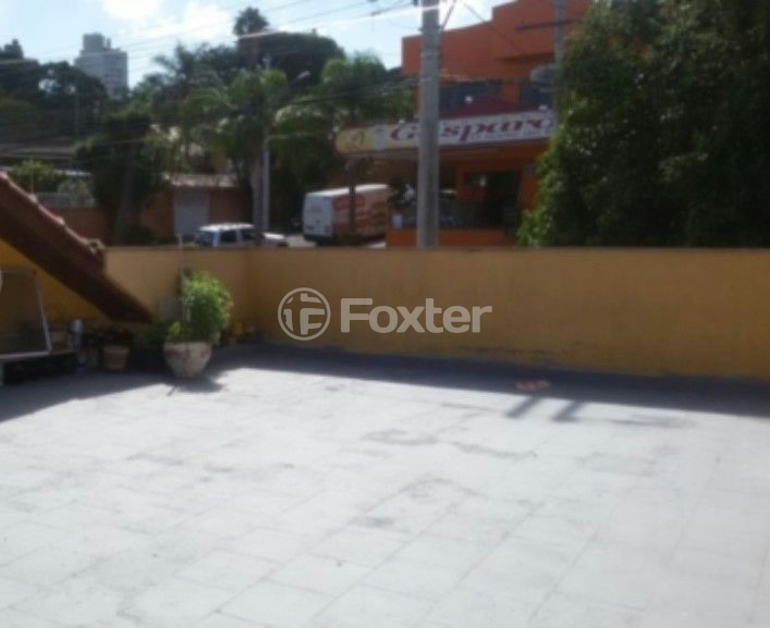 Casa à venda com 4 quartos, 142m² - Foto 1