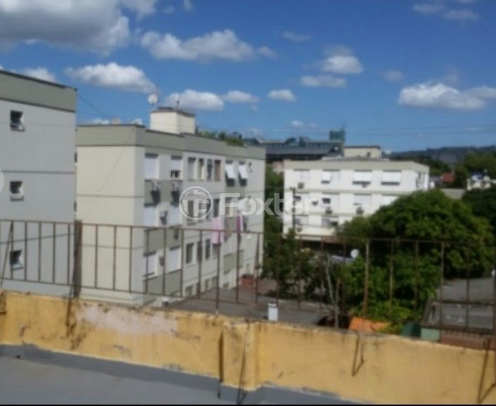 Casa à venda com 4 quartos, 142m² - Foto 14