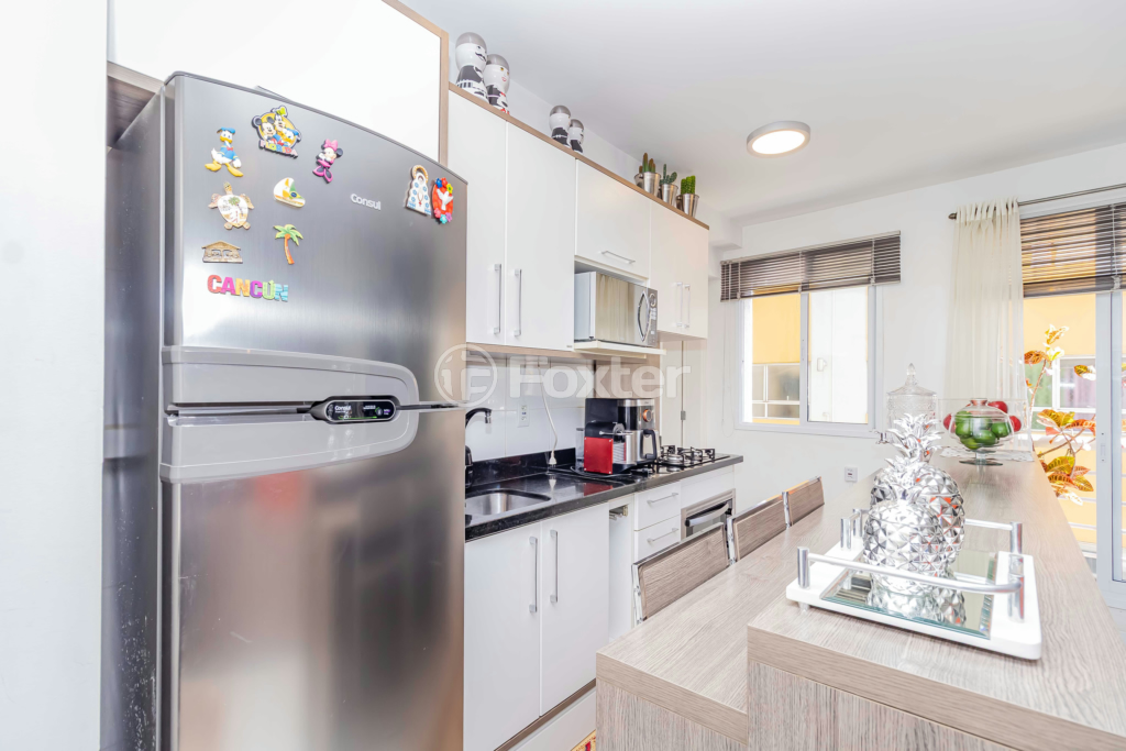 Apartamento à venda com 2 quartos, 64m² - Foto 8