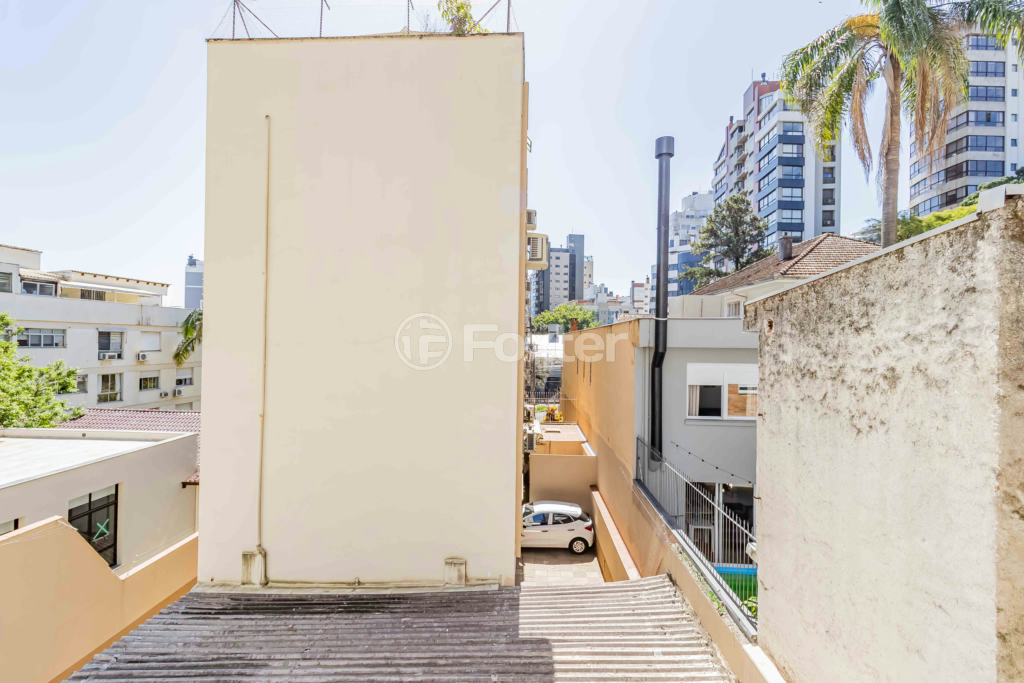 Apartamento à venda com 2 quartos, 64m² - Foto 23
