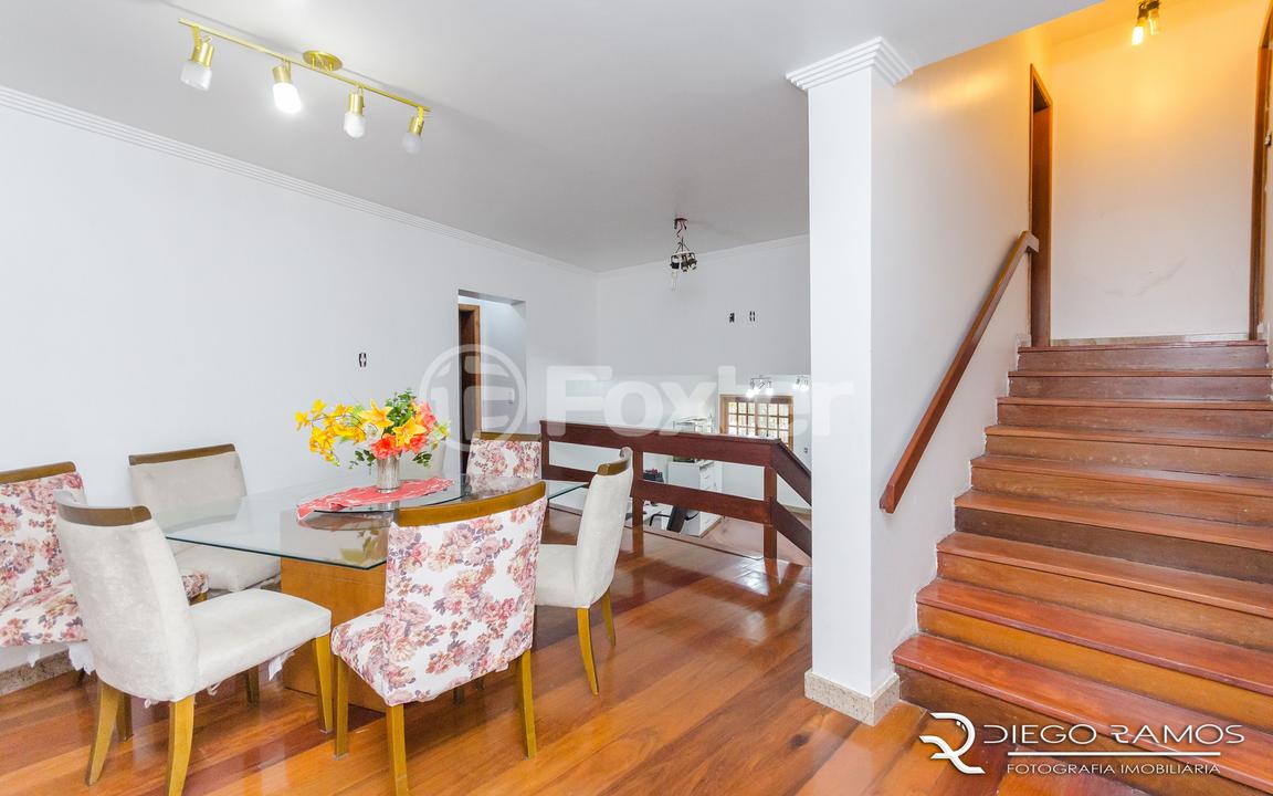 Casa à venda com 3 quartos, 368m² - Foto 9