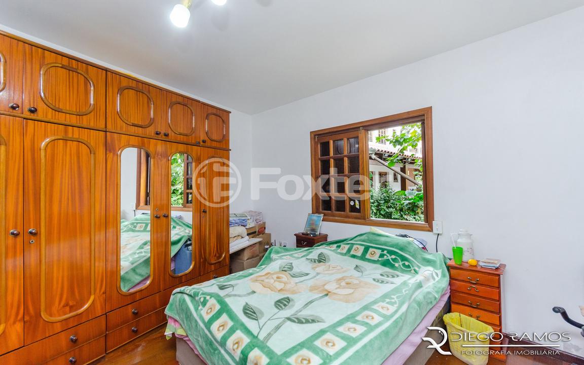Casa à venda com 3 quartos, 368m² - Foto 14