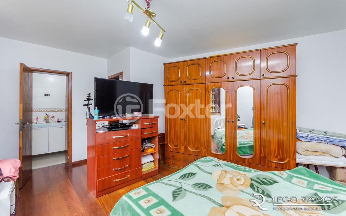 Casa à venda com 3 quartos, 368m² - Foto 15