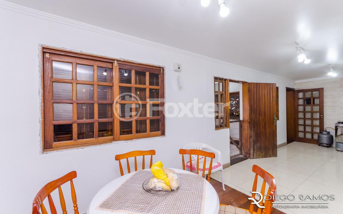 Casa à venda com 3 quartos, 368m² - Foto 19