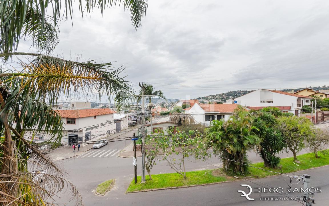 Casa à venda com 3 quartos, 368m² - Foto 7