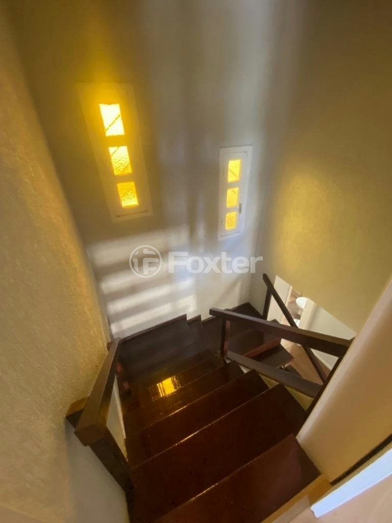 Casa à venda com 3 quartos, 145m² - Foto 11
