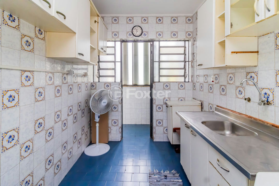 Apartamento à venda com 2 quartos, 76m² - Foto 18