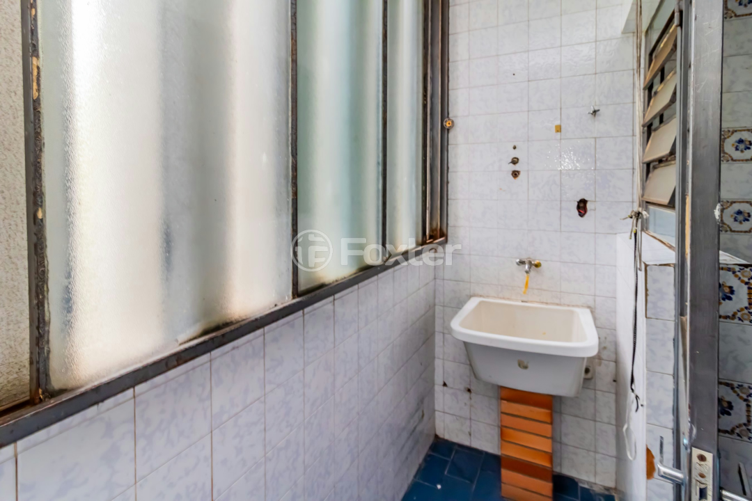 Apartamento à venda com 2 quartos, 76m² - Foto 19
