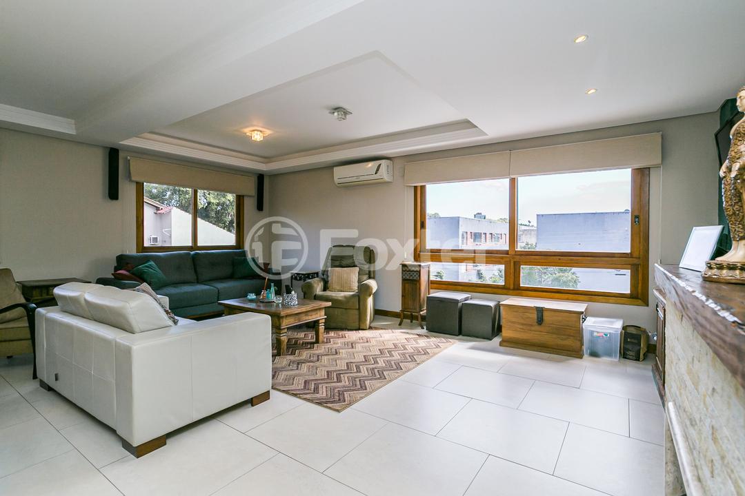 Casa de Condomínio à venda com 3 quartos, 230m² - Foto 2