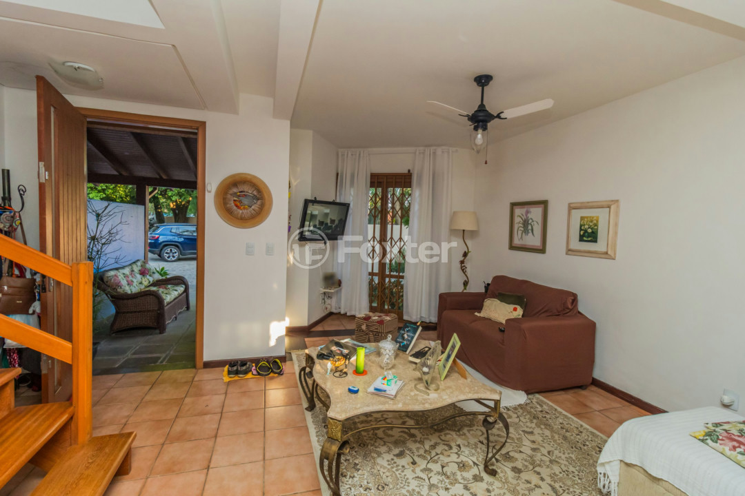 Casa de Condomínio à venda com 3 quartos, 115m² - Foto 2